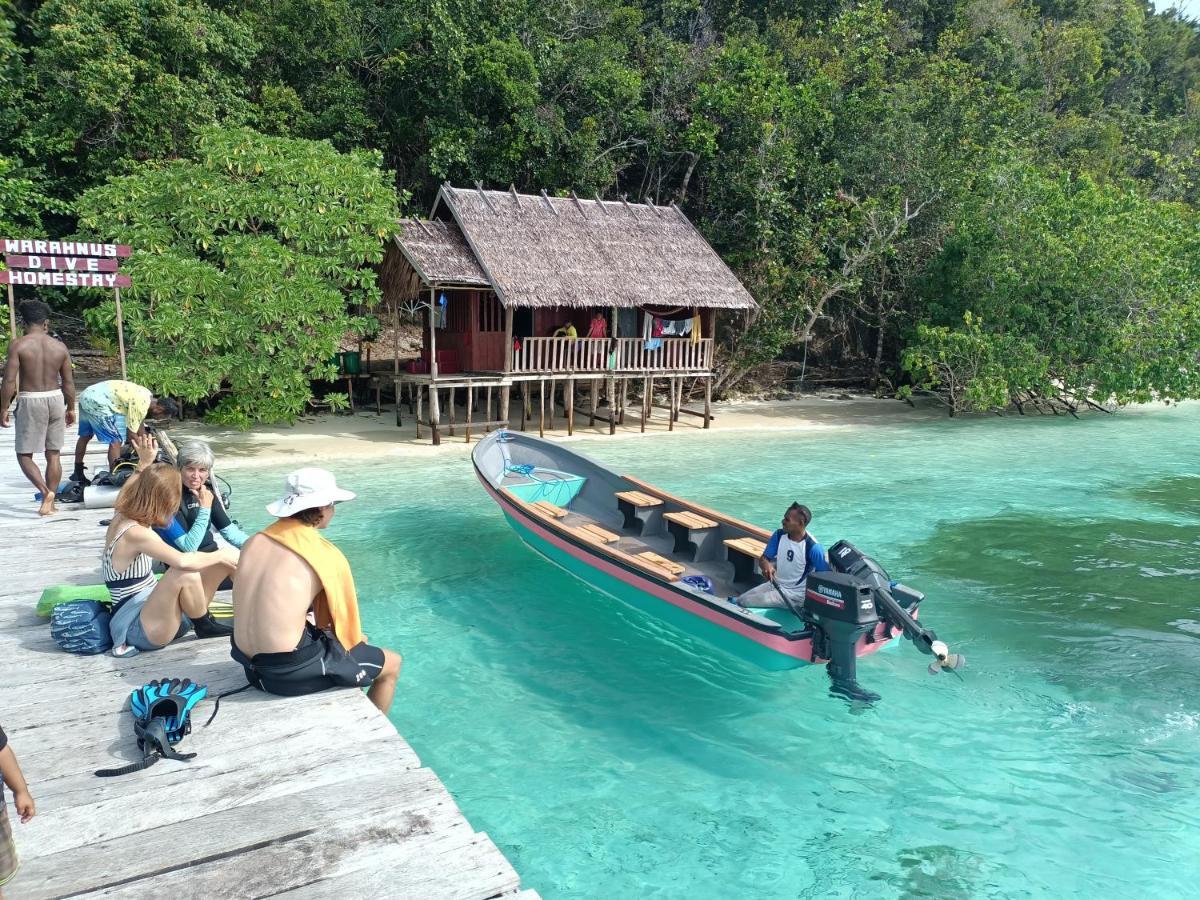 Warahnus Dive Homestay Kri Dış mekan fotoğraf